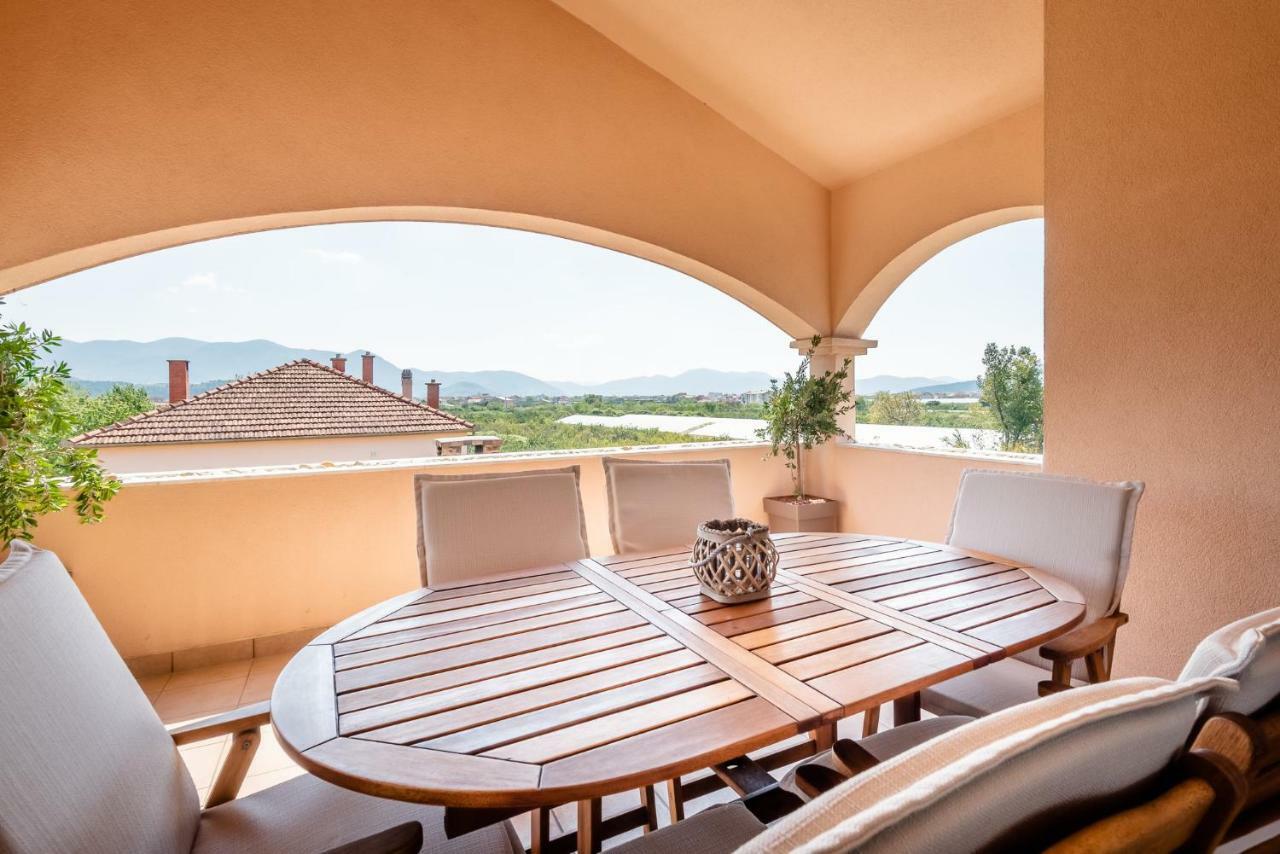 Neretva Valley Apartments - Heated Pool Metković Esterno foto